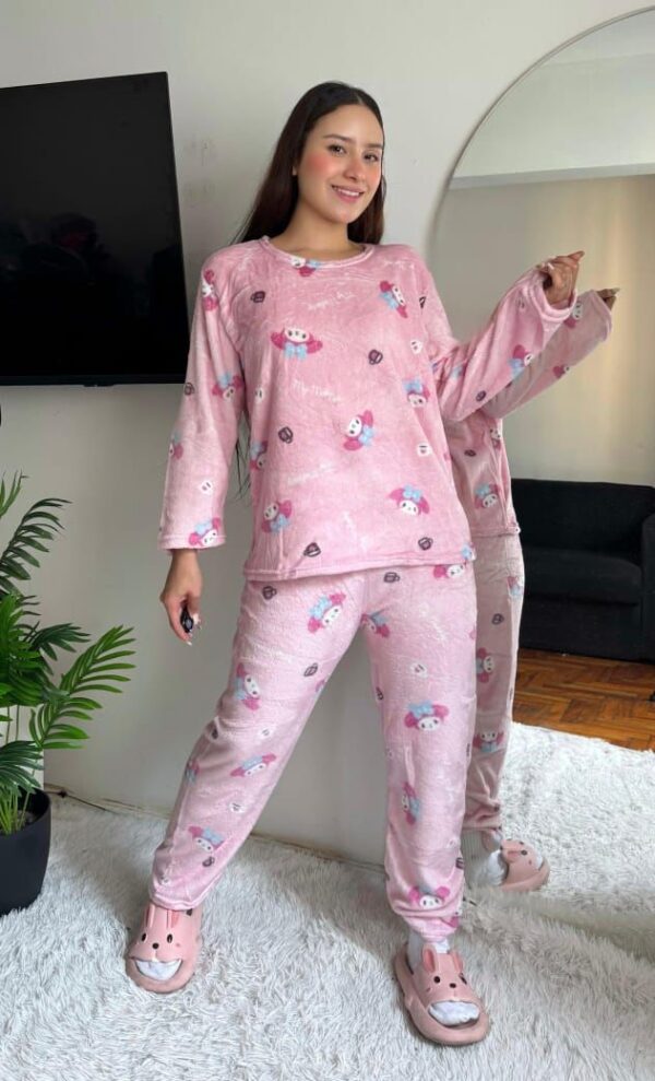 Pijama de Invierno de Plush – Súper Suave y Abrigado